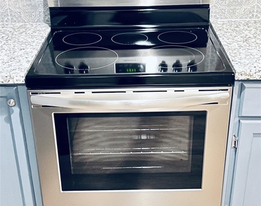 19739 Moonhollow Drive - Photo Thumbnail 20