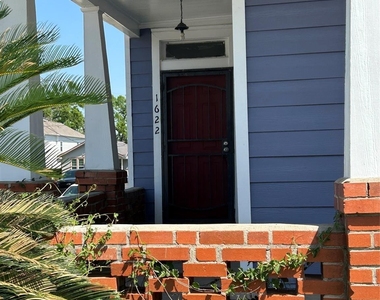 1622 Pannell Street - Photo Thumbnail 2