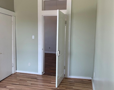 1622 Pannell Street - Photo Thumbnail 8