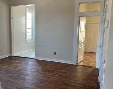 1622 Pannell Street - Photo Thumbnail 4