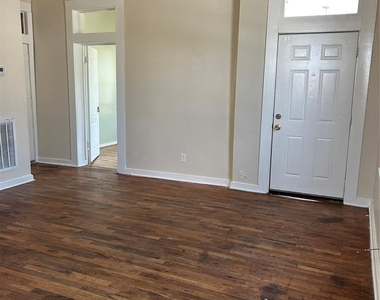 1622 Pannell Street - Photo Thumbnail 6