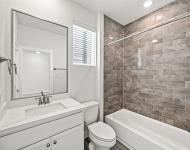719 Leverkuhn Street - Photo Thumbnail 25