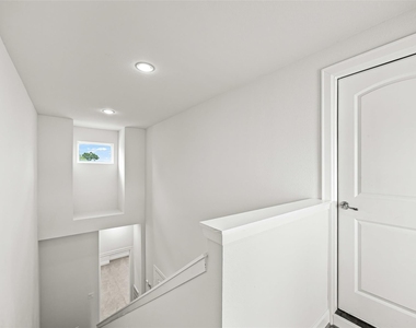 719 Leverkuhn Street - Photo Thumbnail 35