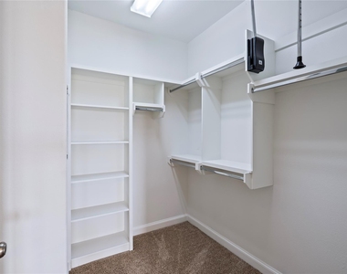 9674 Knight Road - Photo Thumbnail 30