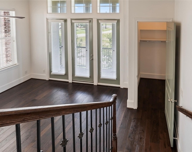 9674 Knight Road - Photo Thumbnail 20
