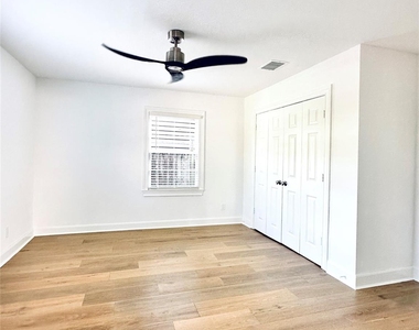 4808 Avenue S - Photo Thumbnail 21