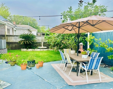 4808 Avenue S - Photo Thumbnail 27