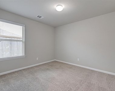 2206 Mirror Ridge Court - Photo Thumbnail 20