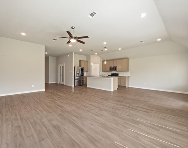8635 Jetty Glen Drive - Photo Thumbnail 32