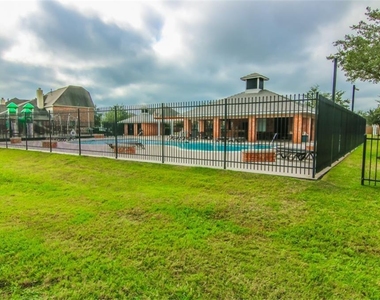 3603 Fir Hollow Way - Photo Thumbnail 43