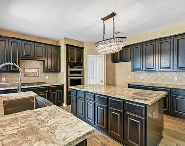 3603 Fir Hollow Way - Photo Thumbnail 10