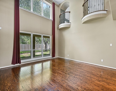 3603 Fir Hollow Way - Photo Thumbnail 8