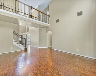 3603 Fir Hollow Way - Photo Thumbnail 9
