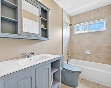 3603 Fir Hollow Way - Photo Thumbnail 34