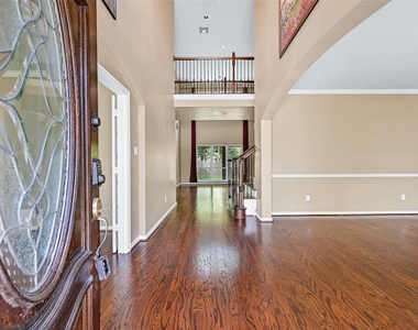 3603 Fir Hollow Way - Photo Thumbnail 2