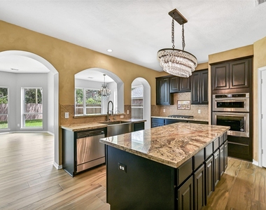 3603 Fir Hollow Way - Photo Thumbnail 11