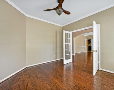 3603 Fir Hollow Way - Photo Thumbnail 7