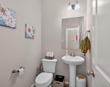 16207 Northern Cardinal Lane - Photo Thumbnail 26