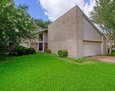 13119 Hollowcreek Park Drive - Photo Thumbnail 1