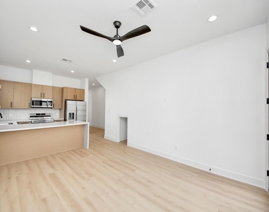 4607 Gunter Street - Photo Thumbnail 5