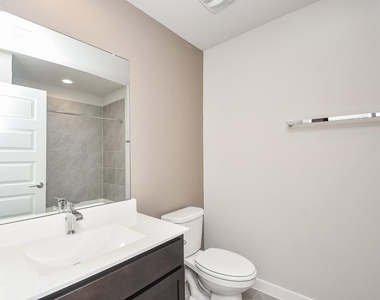 3831 Sparkman Lane - Photo Thumbnail 5