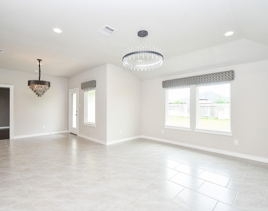 3831 Sparkman Lane - Photo Thumbnail 18
