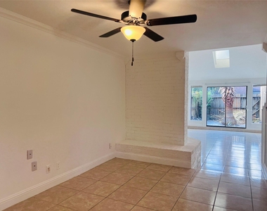 11123 Bandlon Drive - Photo Thumbnail 10
