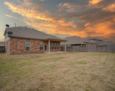 6731 Trinity Trail Lane - Photo Thumbnail 5