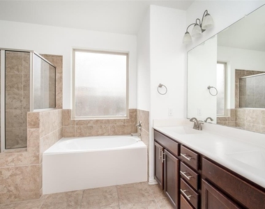 6731 Trinity Trail Lane - Photo Thumbnail 25