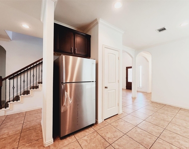 6731 Trinity Trail Lane - Photo Thumbnail 14