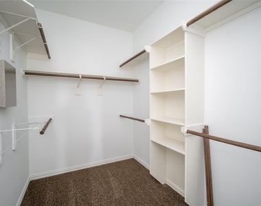 6731 Trinity Trail Lane - Photo Thumbnail 28