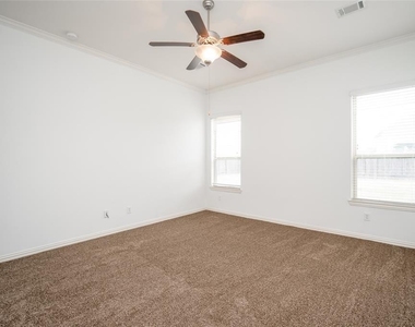 6731 Trinity Trail Lane - Photo Thumbnail 24
