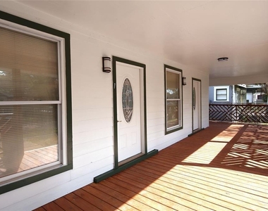 4445 Rusk - Photo Thumbnail 2