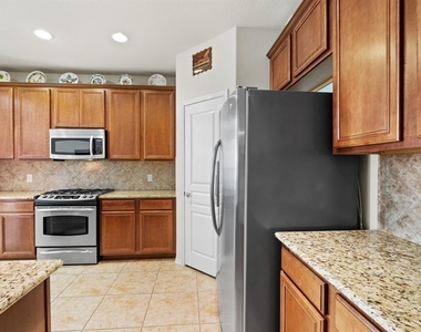 25411 Melody Canyon Court - Photo Thumbnail 5