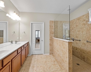 25411 Melody Canyon Court - Photo Thumbnail 22