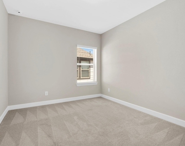 18303 Bluebird Branch Lane - Photo Thumbnail 22