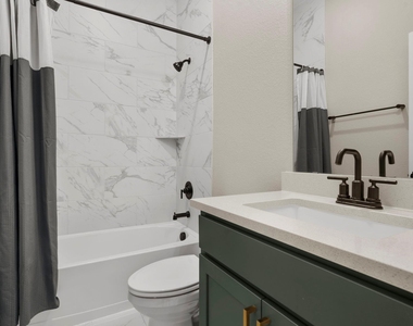 18303 Bluebird Branch Lane - Photo Thumbnail 16