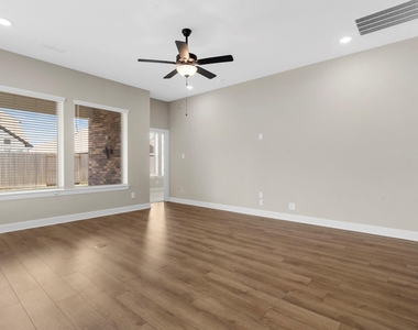 18303 Bluebird Branch Lane - Photo Thumbnail 5