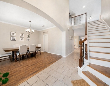 24647 Hampton Lakes Drive - Photo Thumbnail 4
