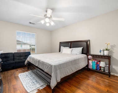 24647 Hampton Lakes Drive - Photo Thumbnail 30
