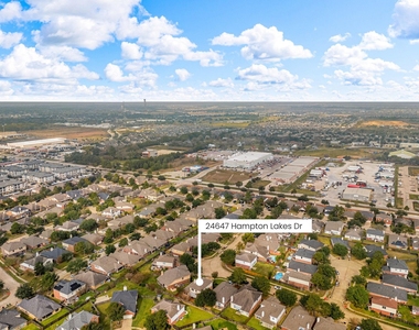 24647 Hampton Lakes Drive - Photo Thumbnail 41