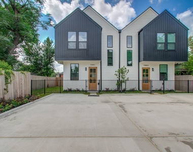1308 Tarley Street - Photo Thumbnail 3
