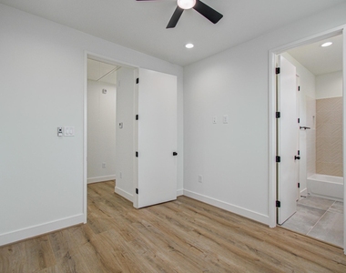 1308 Tarley Street - Photo Thumbnail 17