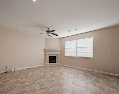 15923 Eldora Springs Court - Photo Thumbnail 8