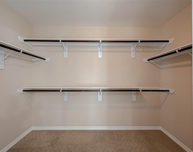 15923 Eldora Springs Court - Photo Thumbnail 24