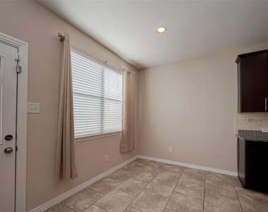 15923 Eldora Springs Court - Photo Thumbnail 18