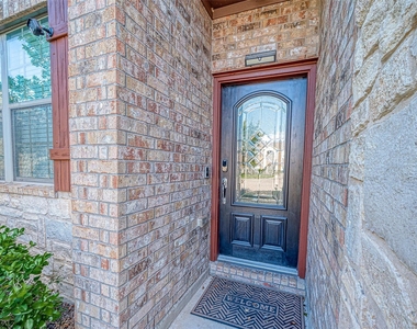 15923 Eldora Springs Court - Photo Thumbnail 2