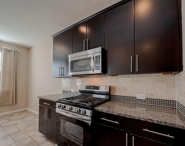 15923 Eldora Springs Court - Photo Thumbnail 15