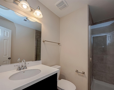 15923 Eldora Springs Court - Photo Thumbnail 28