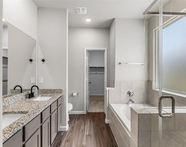4362 Mcgregor Bluff Lane - Photo Thumbnail 13